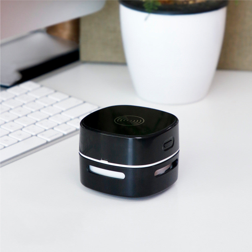 Compact, lightweight, ideal for cleaning desks or keyboards; minimal noise and easy use